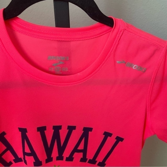 Brooks Running Hawaii T-Shirt Size Small - Picture 2 of 6